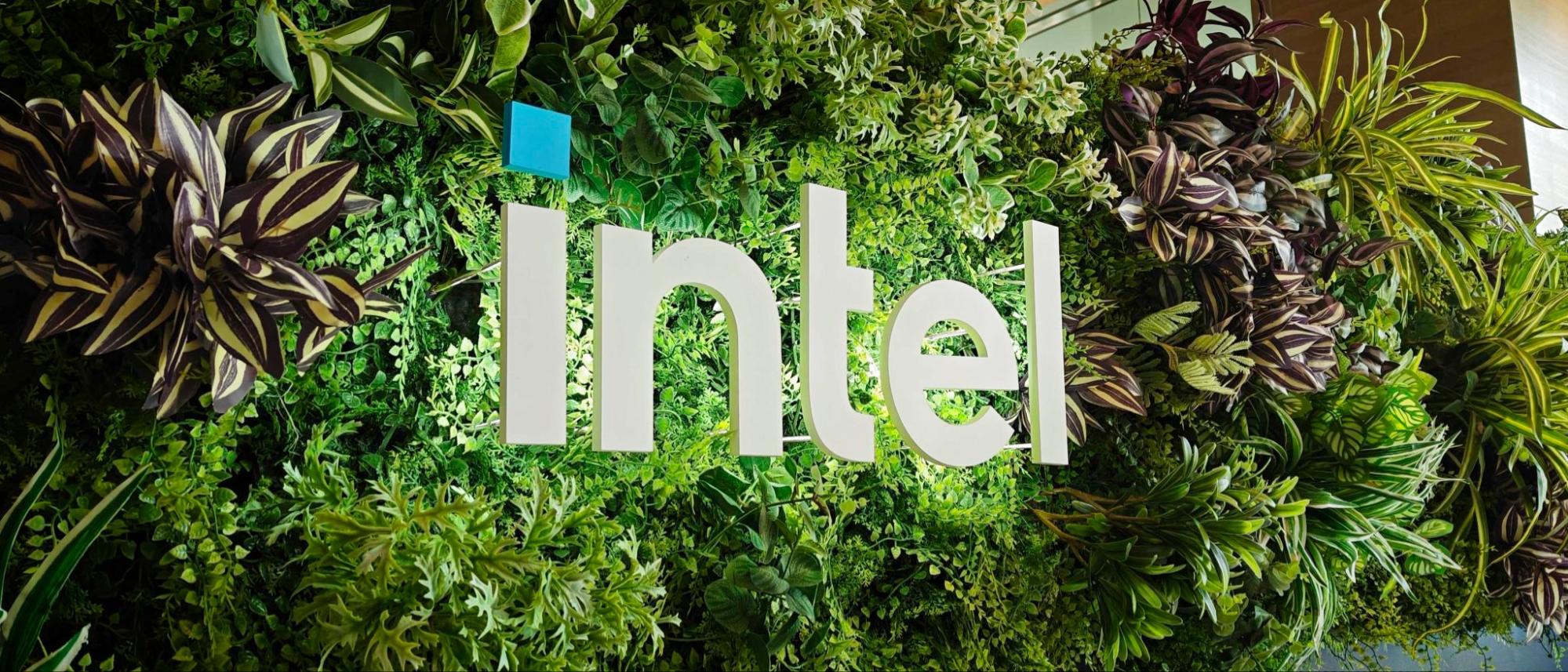 Intel's one-two punch plan in desktop CPUs is taking shape — Z990 spotted, Nova Lake detailed, ‘Raptor Lake Next’ teased