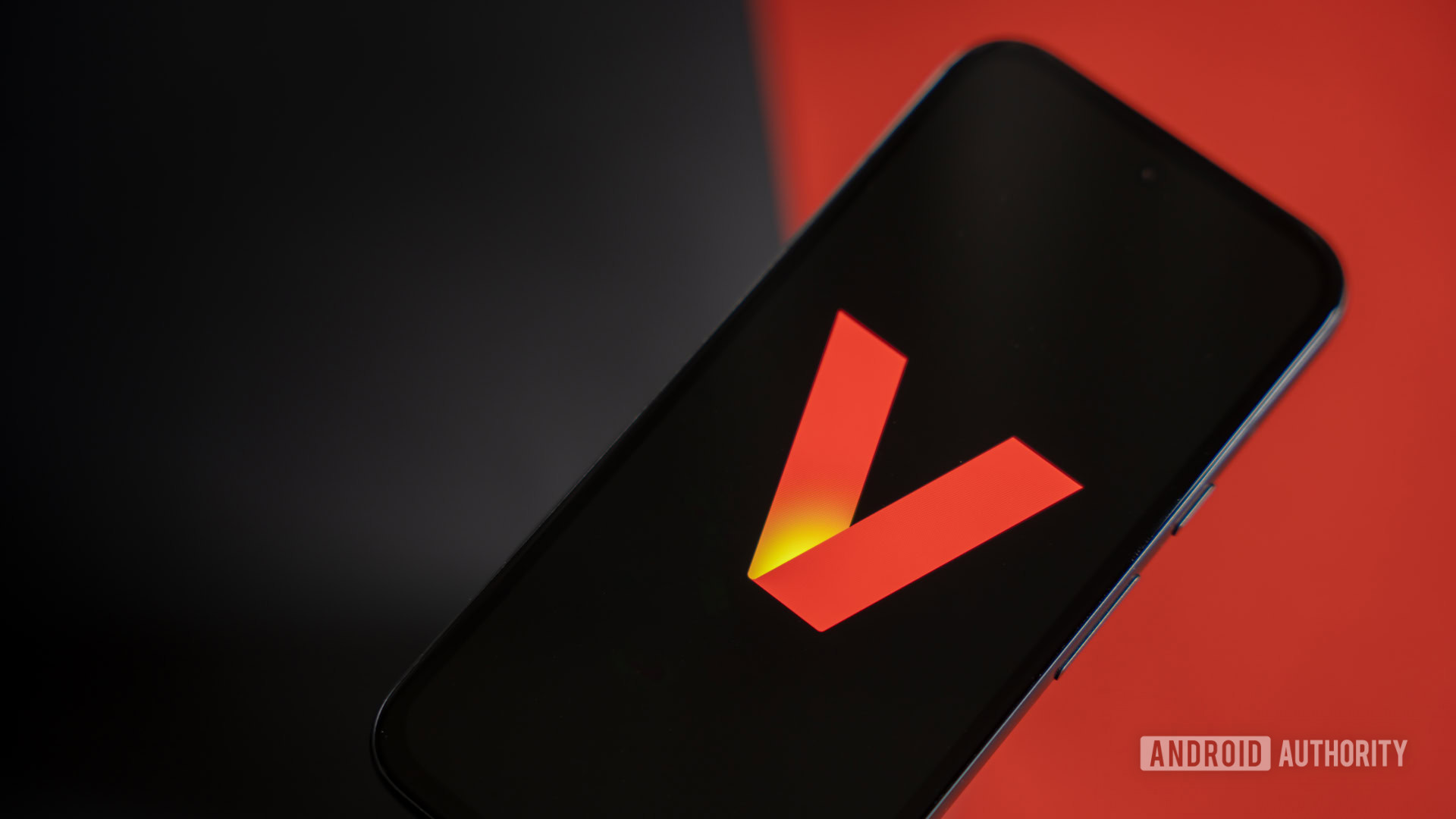 Verizon Wireles logo on phone stock photo 6 Verizon Wireles logo on phone stock photo 6