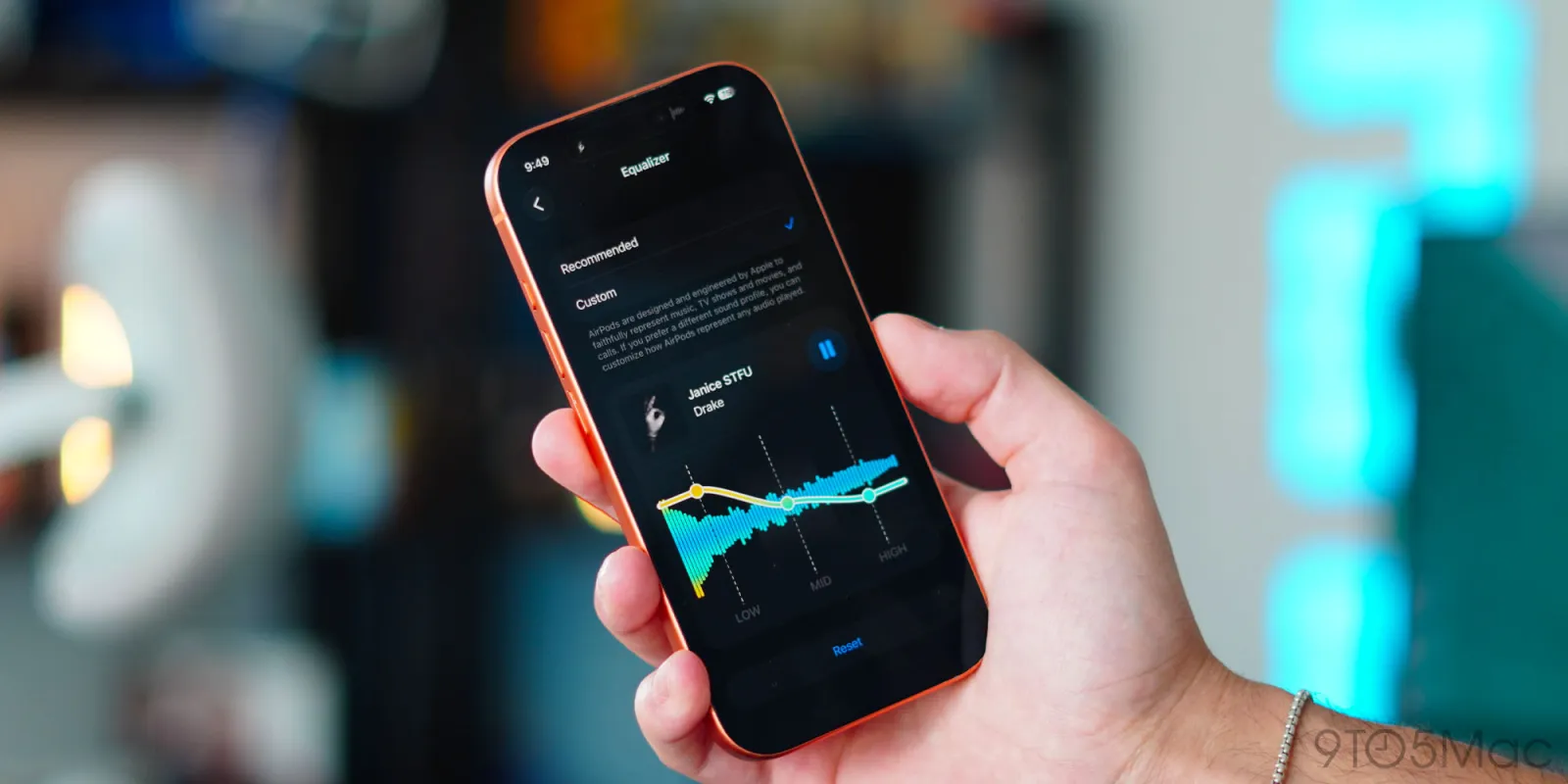 Hands-on: iOS 27 makes AirPods even better with these new features [Video]