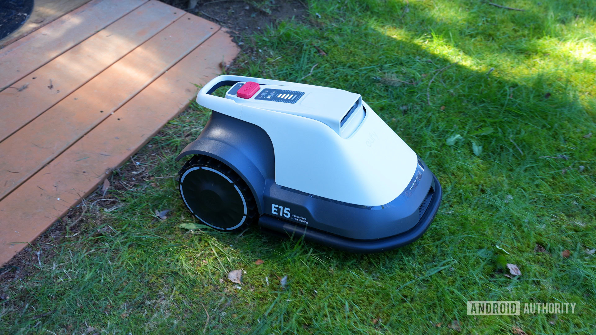 Anker eufy E15 robot mower ramp