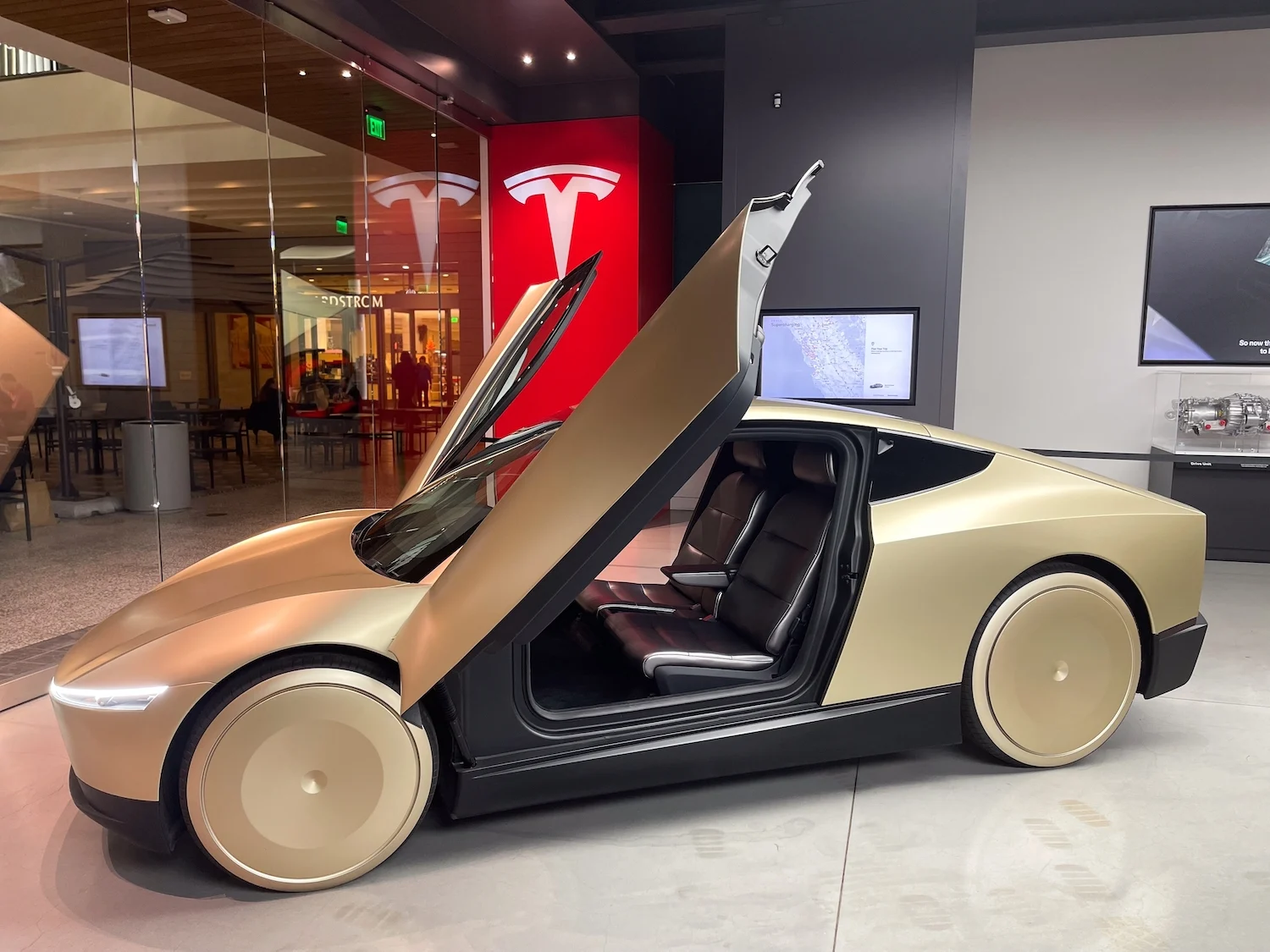 Tesla’s Cybercab May Be Its Most Efficient EV Yet, Despite a Very Slow Rollout if Its Robotaxi Service