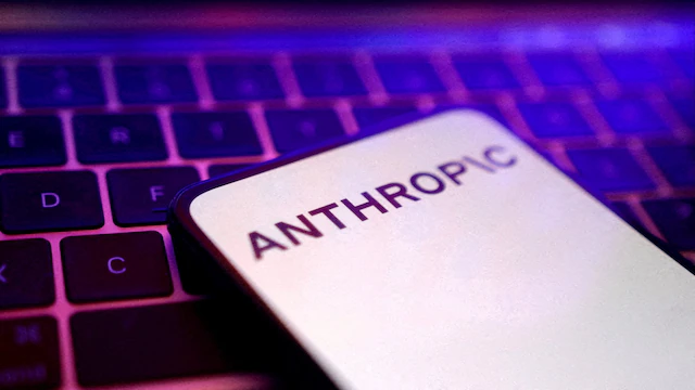 Anthropic's AI chatbot Claude faces outage; Downdetector records sharp rise in user complaints