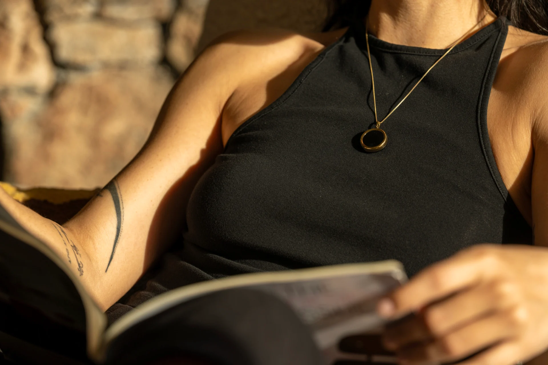 This Necklace Could Stop Your Skin From Aging