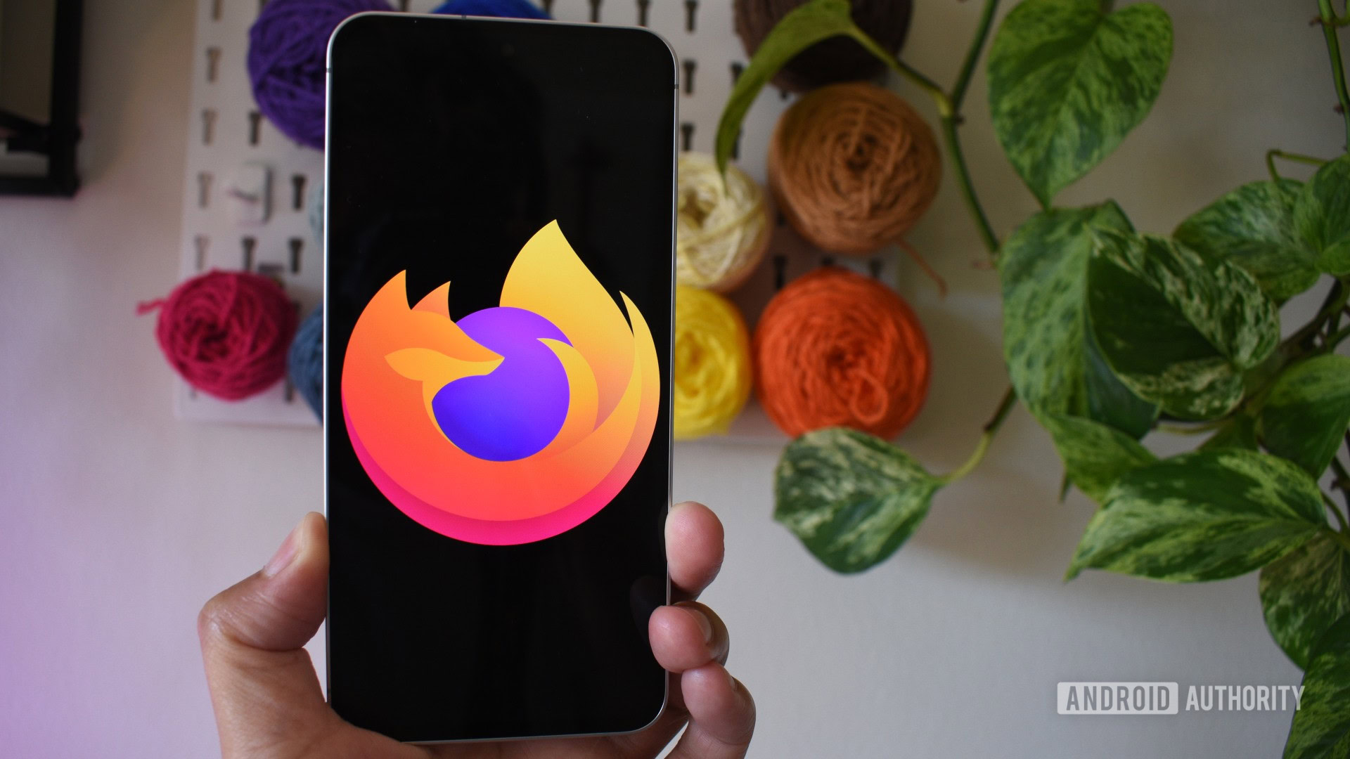 Tired of long reads? Firefox for Android now lets you shake your phone for a summary