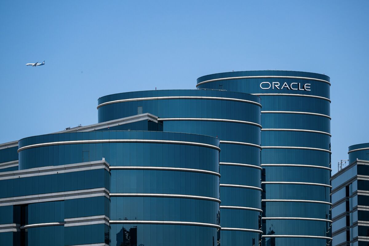 Oracle Cut 21,000 Employees in 2026, Says AI Replaced Some Jobs
