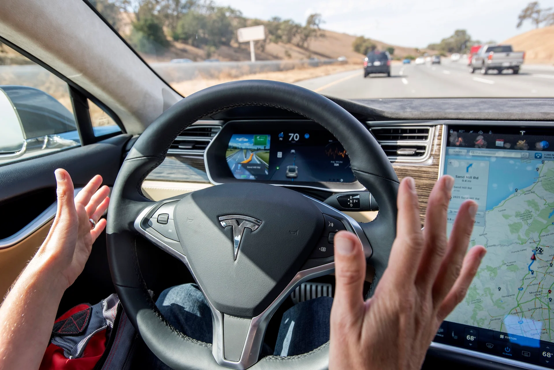 Tesla Owners Say Their Old FSD Contracts Were Quietly Changed
