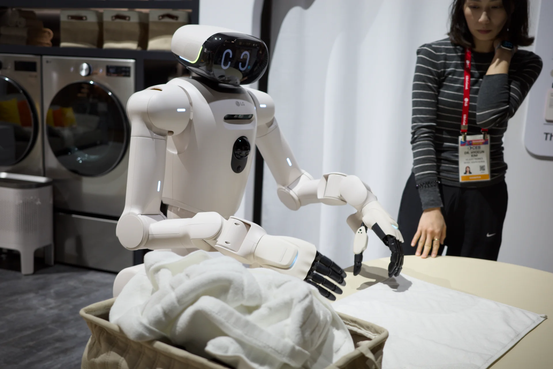 Lg Cloid Home Robot 1