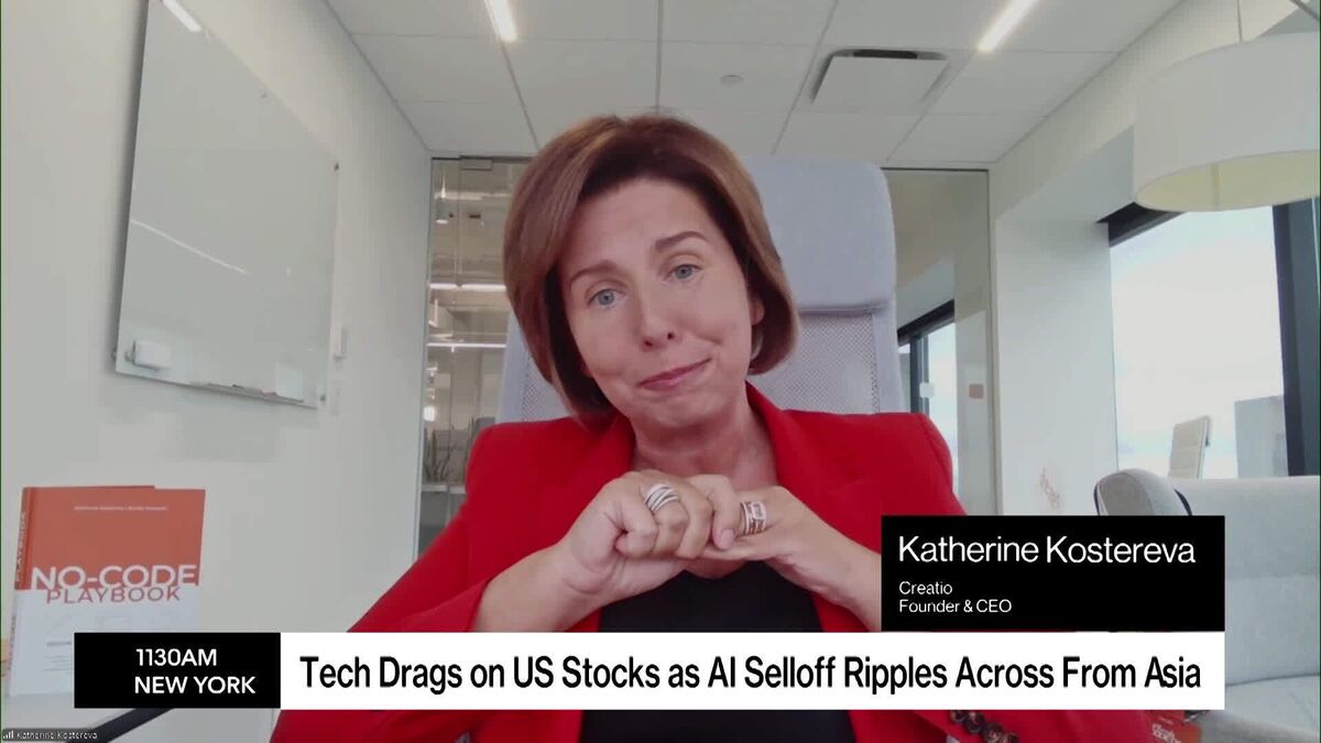 US Chip Stocks Plunge as AI Selloff Ripples Across From Asia