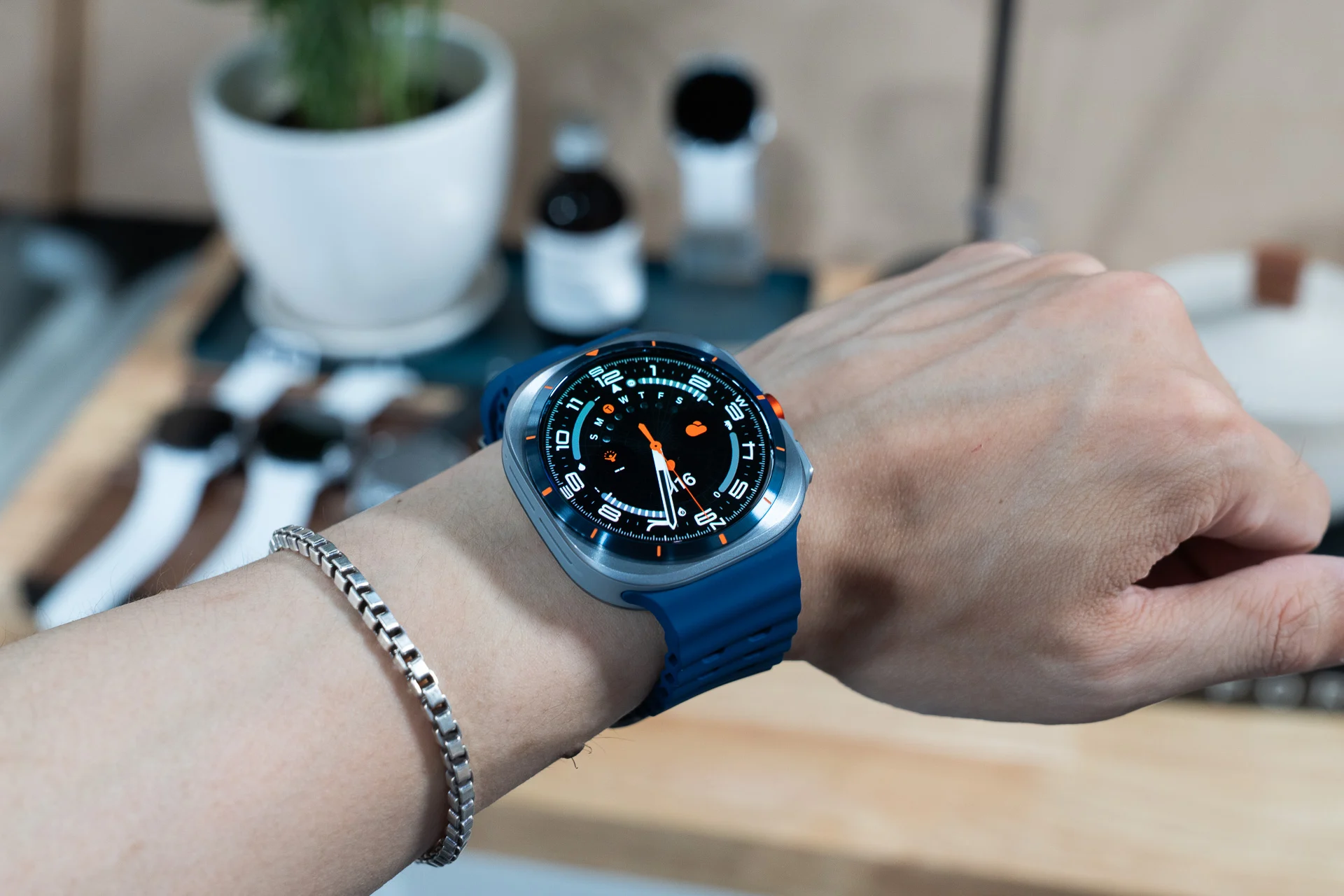 Here’s a Mighty Early Look at Samsung’s New Galaxy Watches