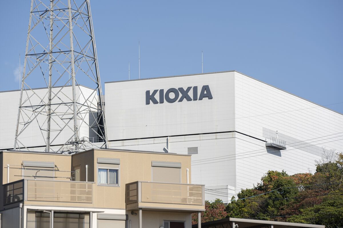 Japan’s Kioxia Plans to Offer US Depositary Shares Next Spring