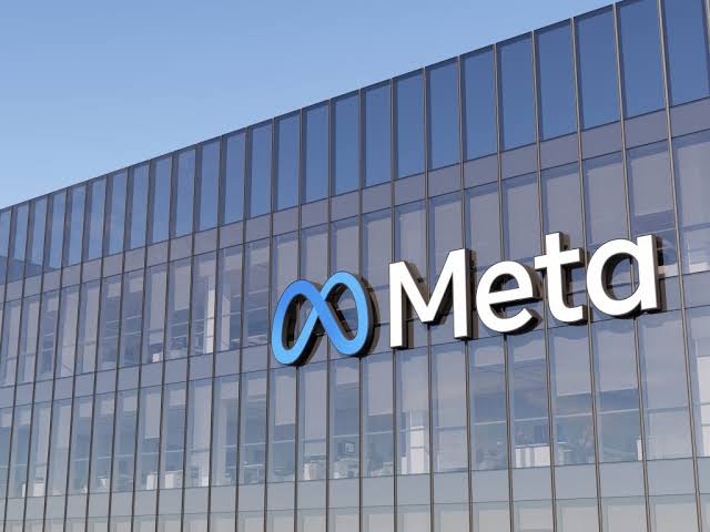 Meta's $9B Data Center: Powering AI, Impacting 8 Lakh Homes
