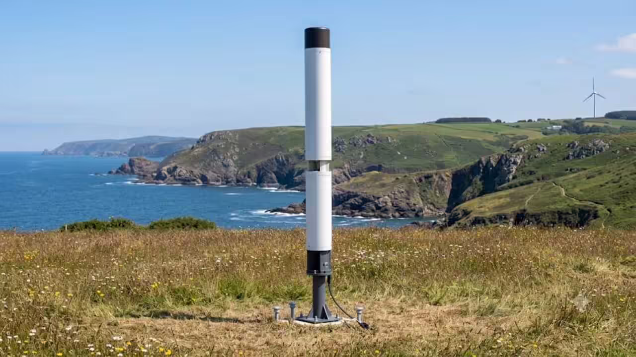 Spanish Company Invents Bladeless Wind Turbine That Sways