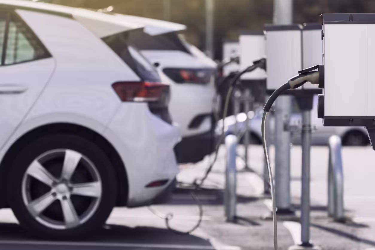 Delhi transport union opposes mandatory EV adoption under new policy, seeks stakeholder consultation