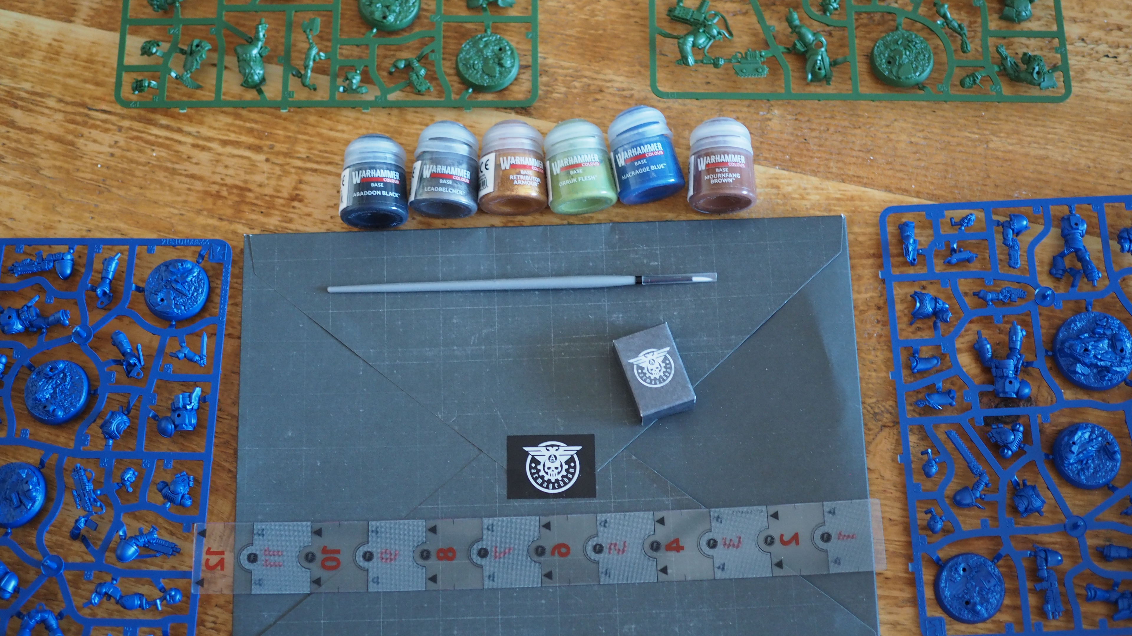 Want to start playing Warhammer 40,000 but feel lost? This is the perfect launch-pad