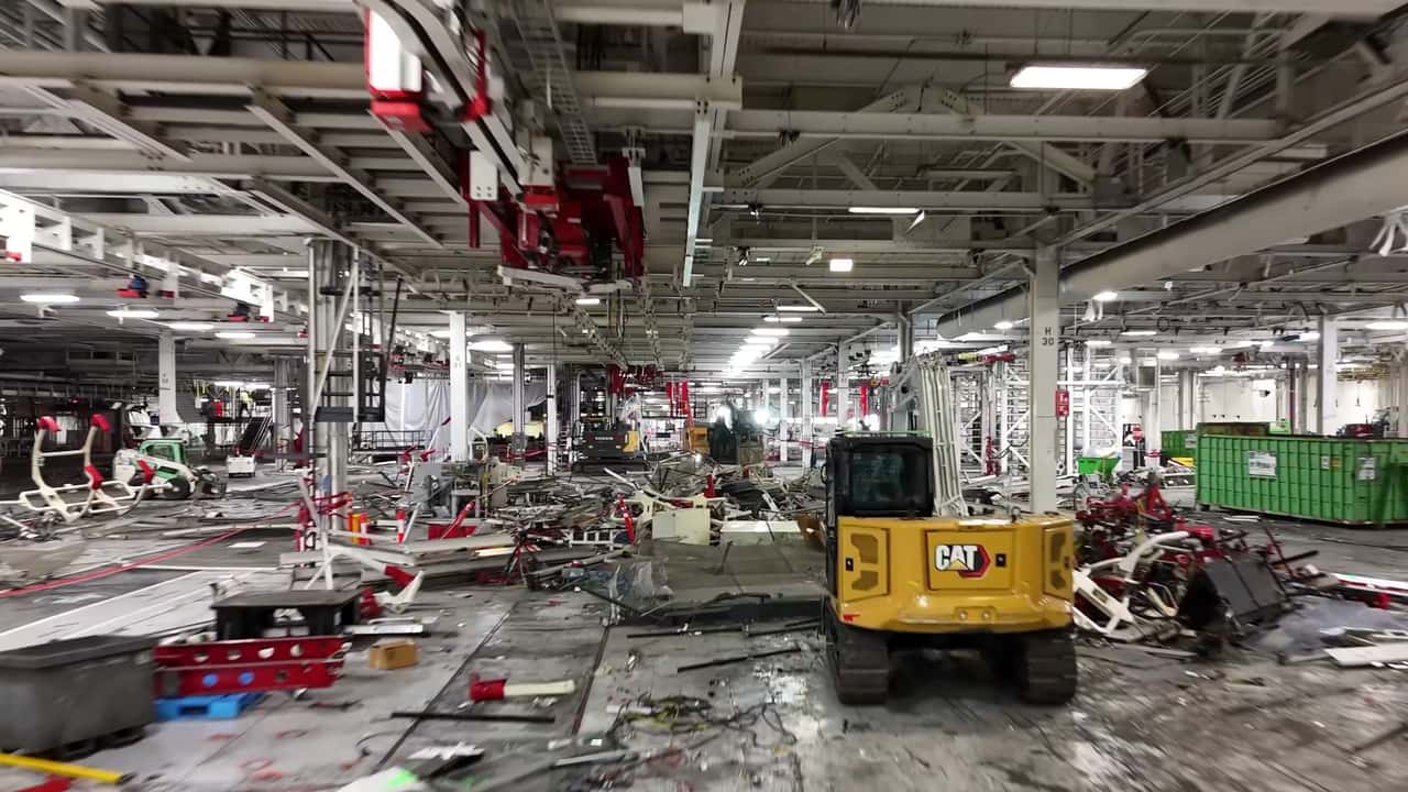 See How Tesla Tore Down The Model S Factory To Build Robots Instead