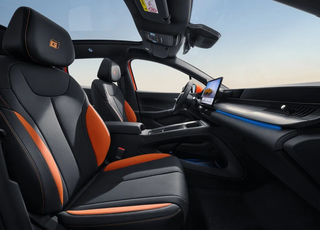 BYD-Dolphin-G-interior