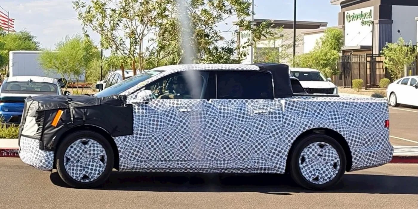 Ford’s $30,000 EV pickup makes this full-size SUV look massive