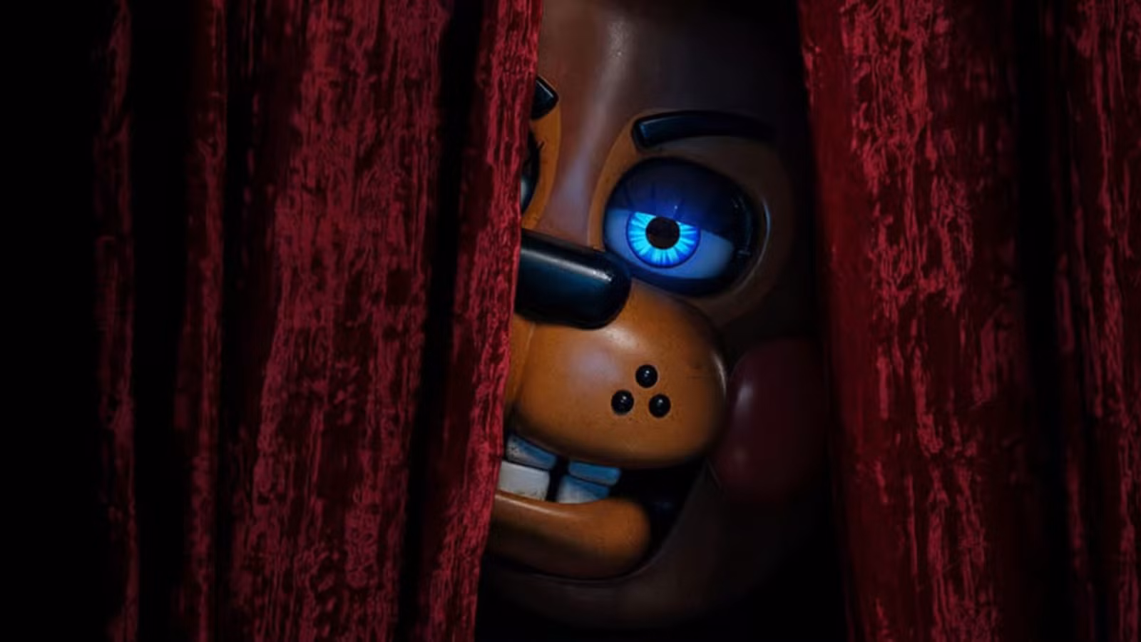 Five Nights At Freddy's Freddy Fazbear Animatronic Revealed By Spirit Halloween