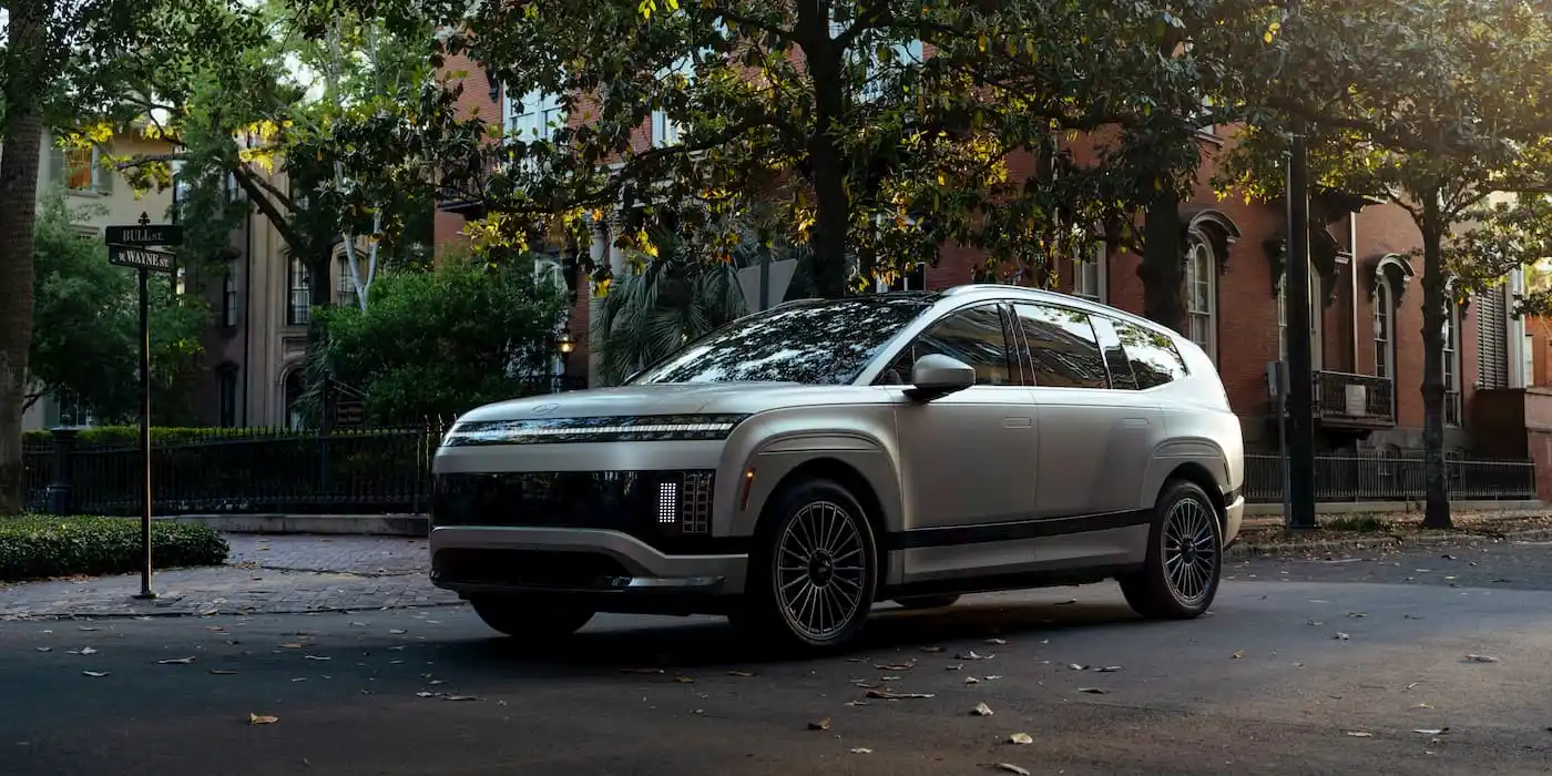 Hyundai-discounting-IONIQ-9-EVs