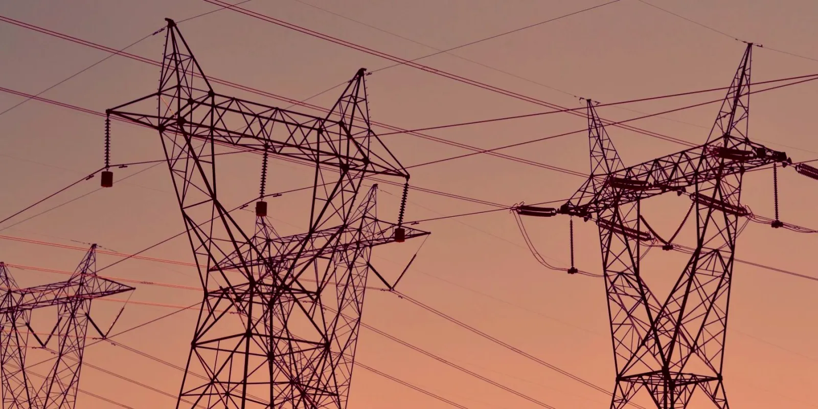 Hurricanes, heat domes, and holding up the grid with home batteries [update]