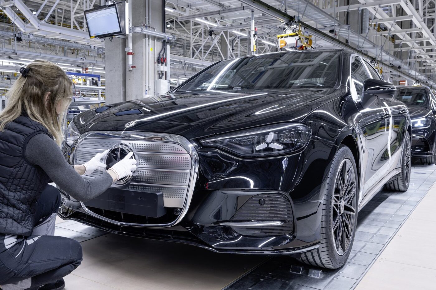 Mercedes benz ungarn kecskemet