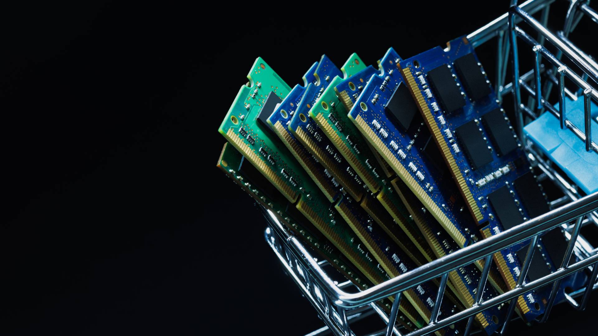 So THIS is why component makers have started validating their products for Chinese memory