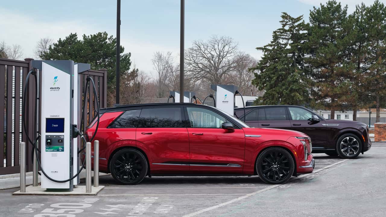 Why America Built Fewer EV Fast-Charging Stations In Q2