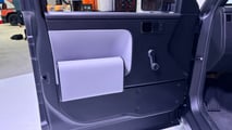 Slate Auto Truck