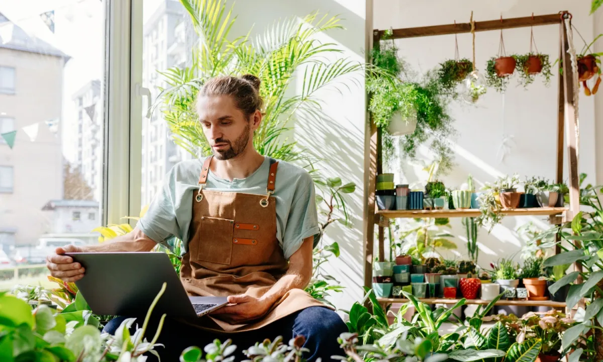 Small Business Optimism Rises as Oil Prices Moderate