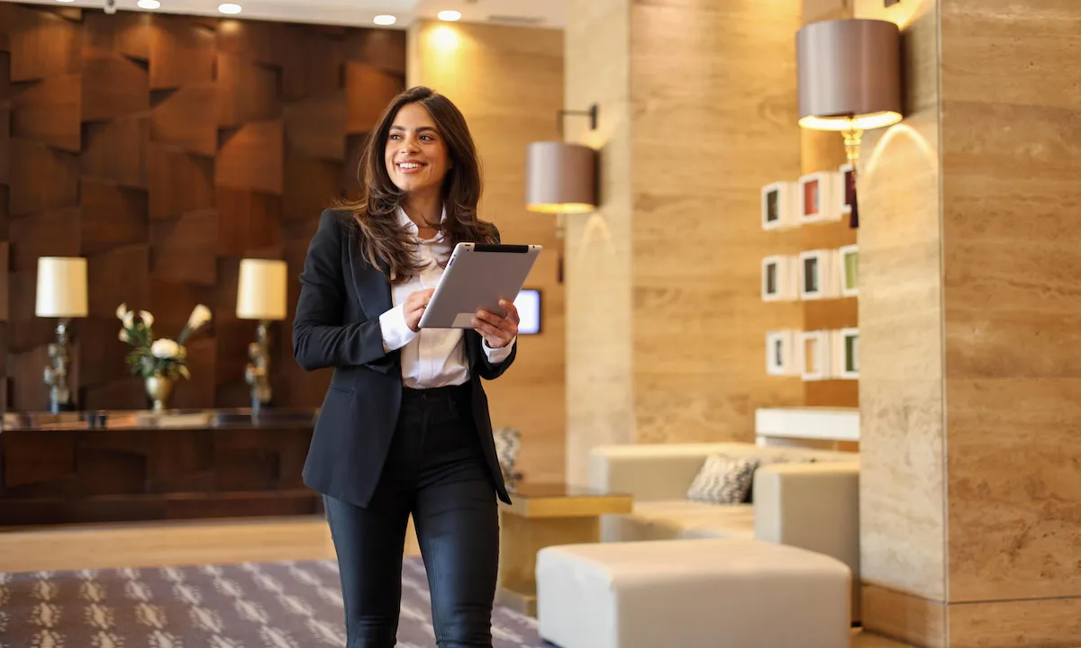 AI Is Becoming the Hotel Industry’s New Manager