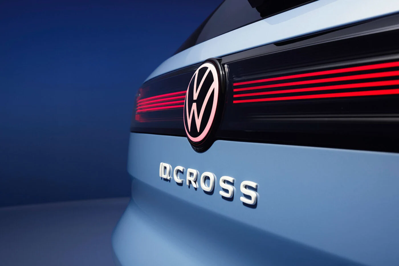 Vw id cross clear blue metallic