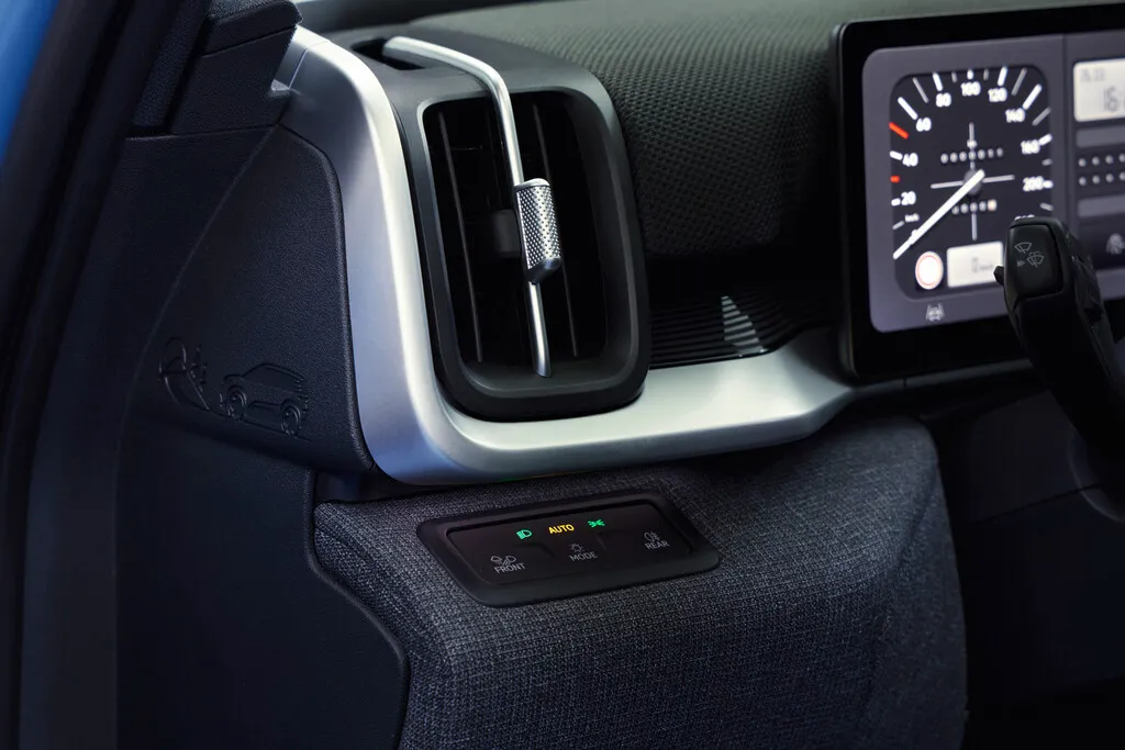 Volkswagen-ID-Cross-EV-interior