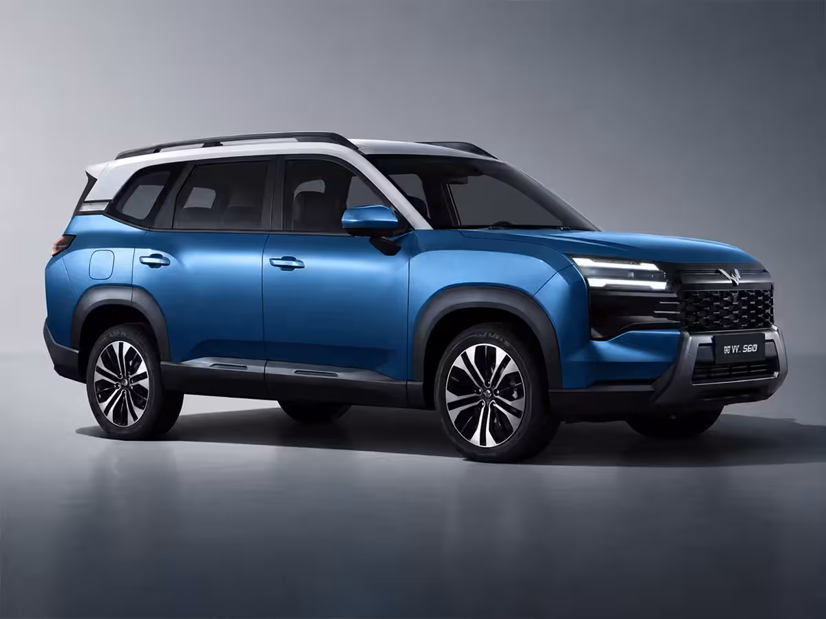 <p>Wuling Starlight 560 PHEV used for representation only.</p>