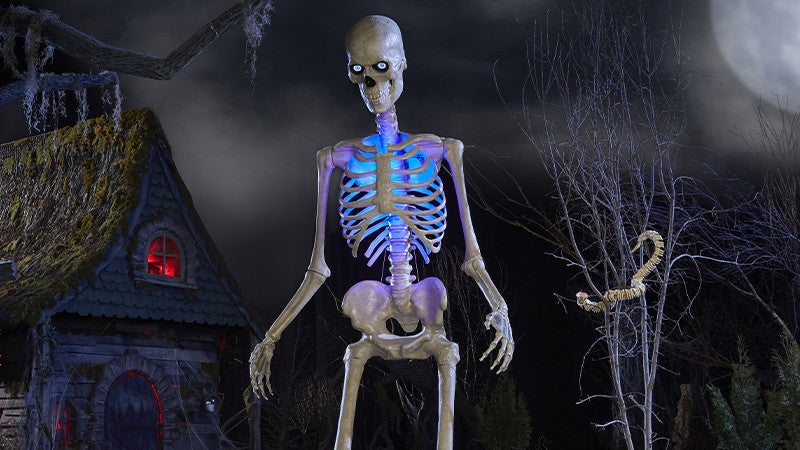 Home Depot’s Awesome 12-Foot-Tall Skeleton Is Back, And Now It Can Talk
