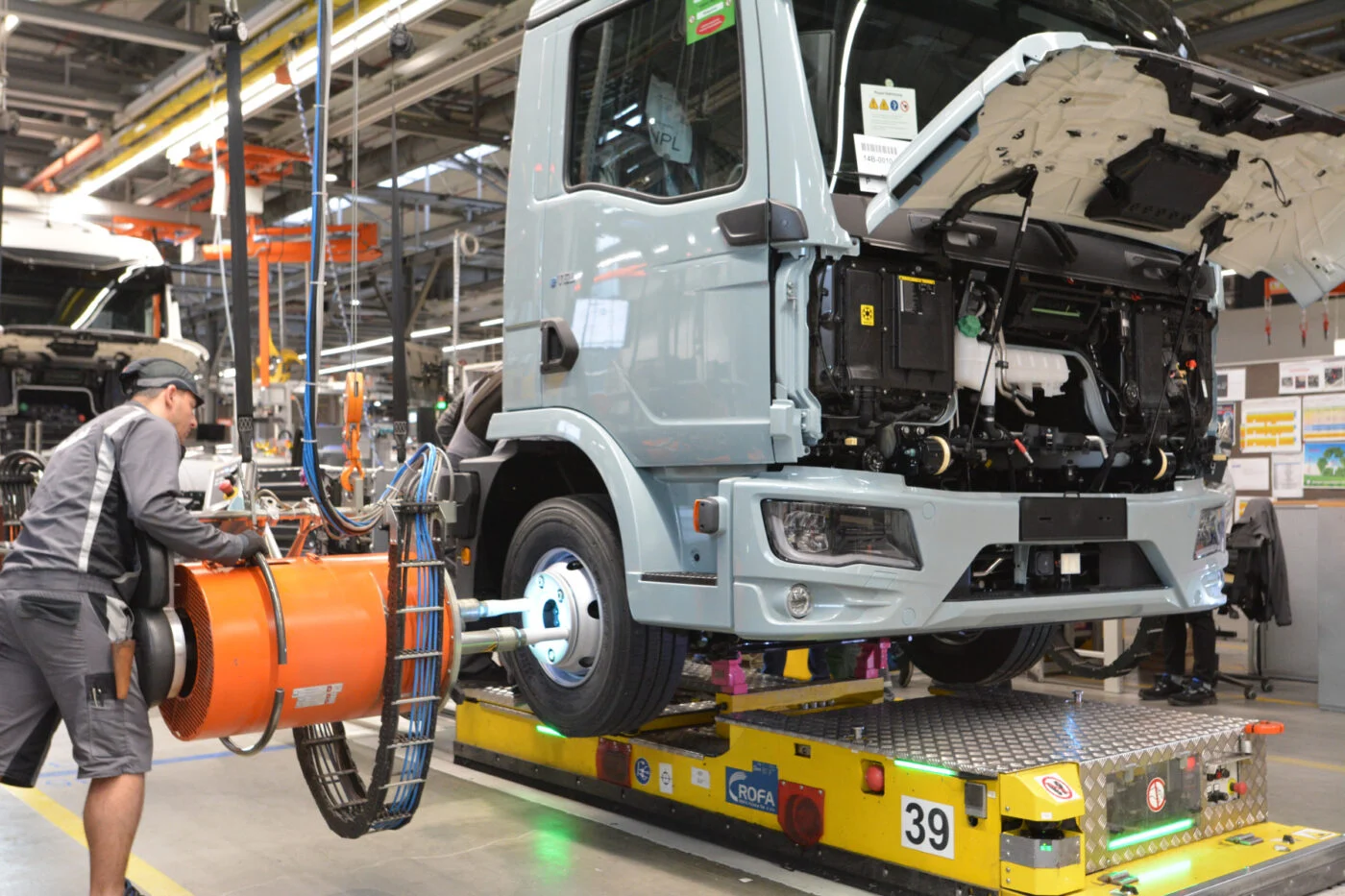 MAN starts electric truck production in Kraków