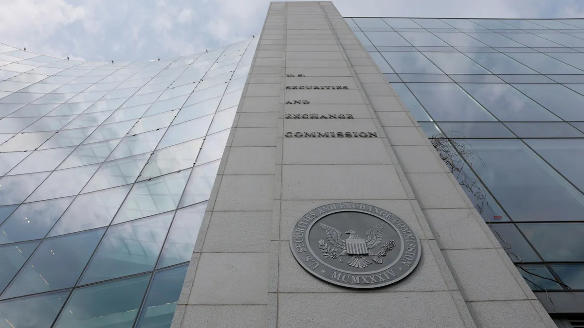 Regulators pursue stablecoin rules