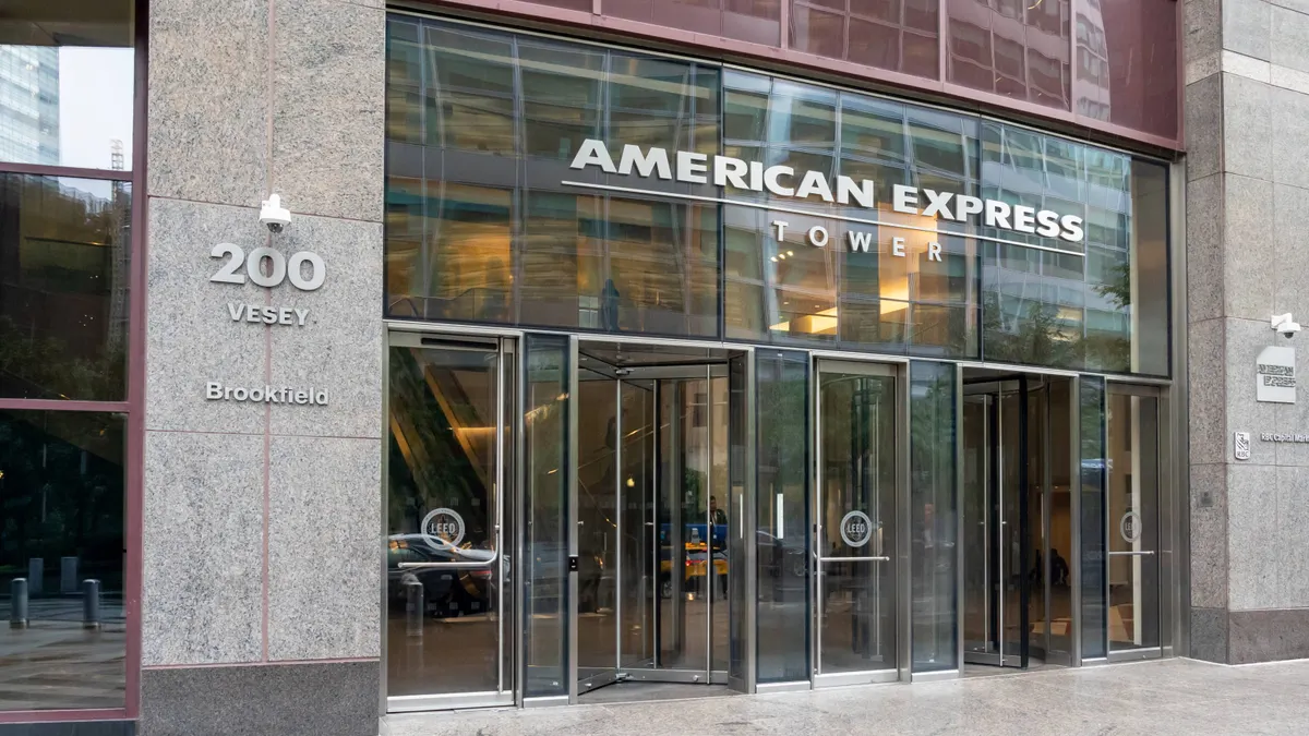 Amex’s low fraud rate turns on its closed system