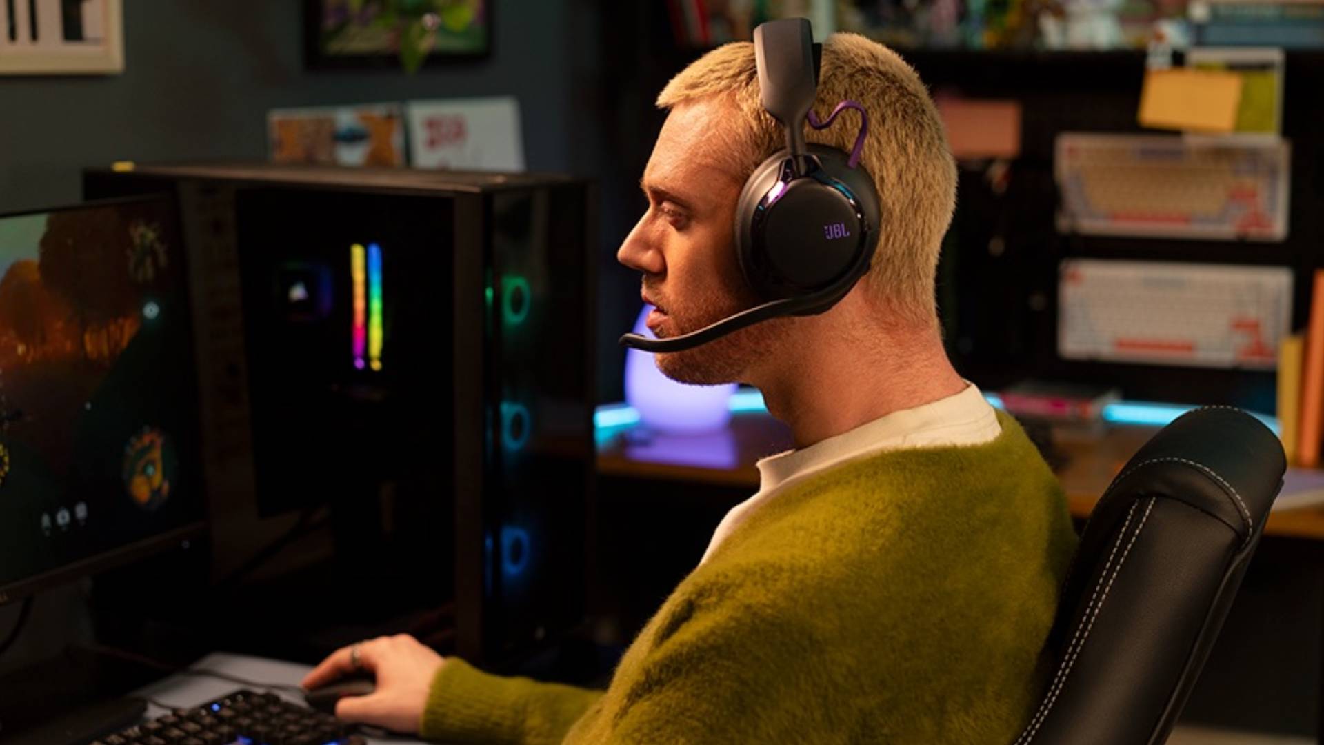 JBL proves Gamescom is for headsets too as it unveils the new Quantum 850 alongside a trio of mid-range pairs