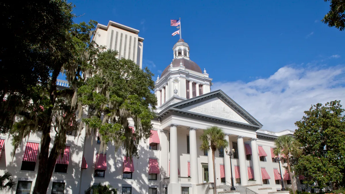 Florida credit union to acquire bank, rebrand itself