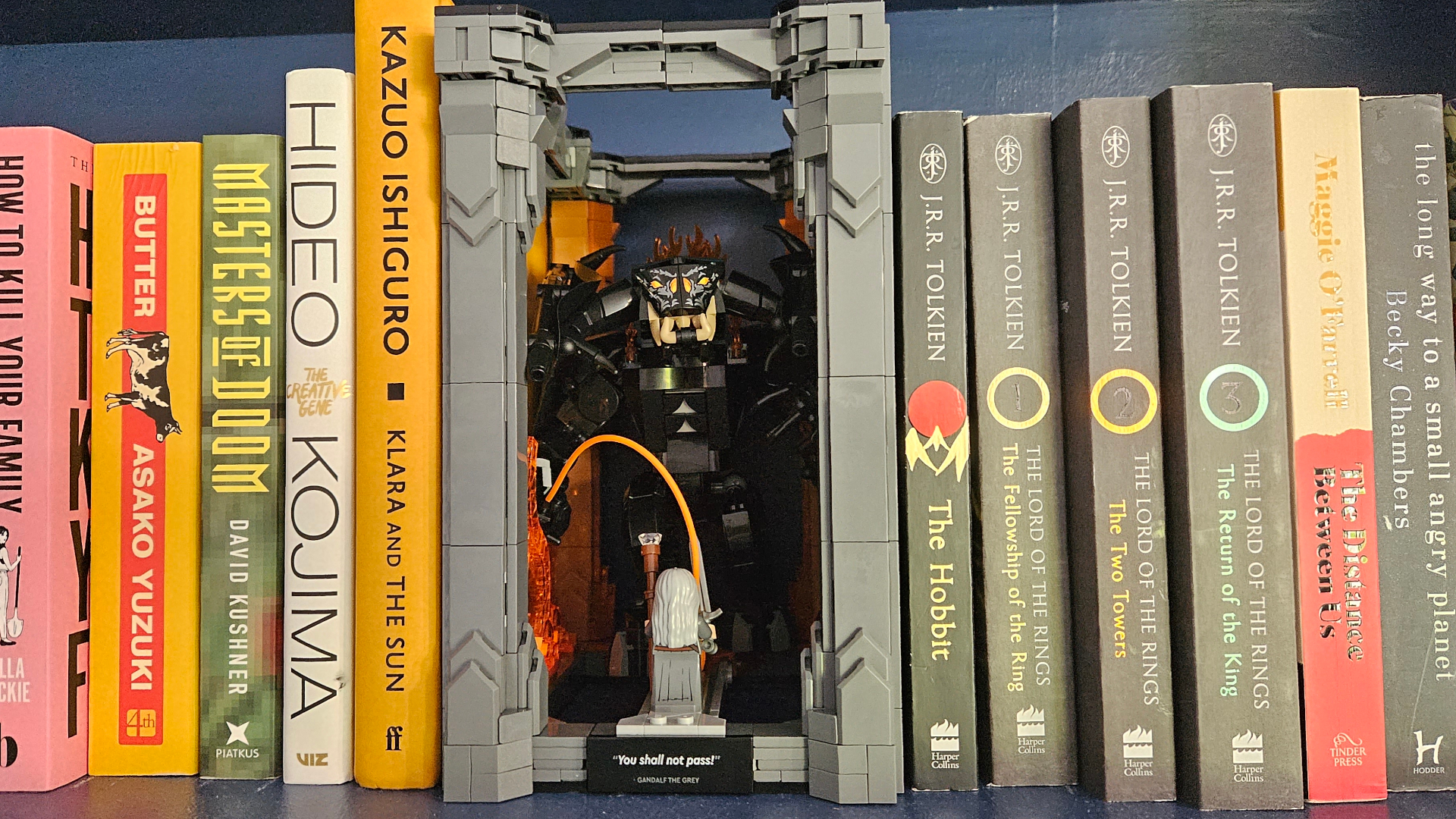 I really like the Lego Balrog Book Nook set, but there are some major caveats that stop it from being the slam dunk it deserves to be