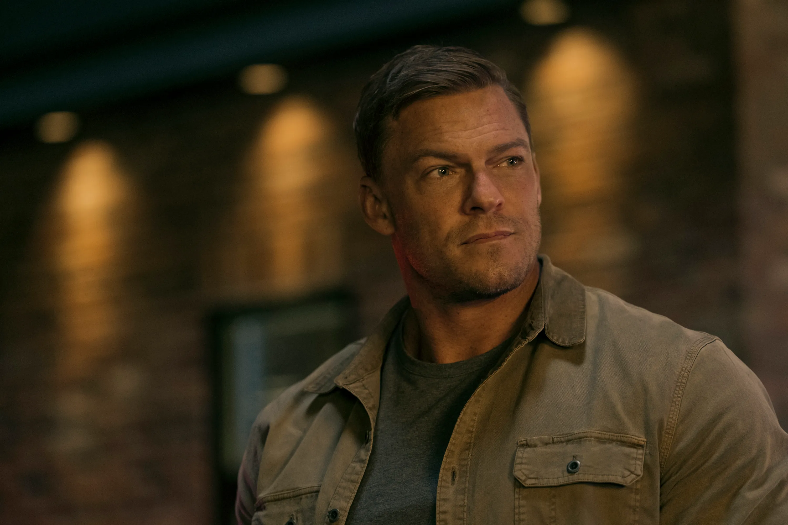Prime Video’s Reacher Replacement Officially Arrives in 3 Weeks
