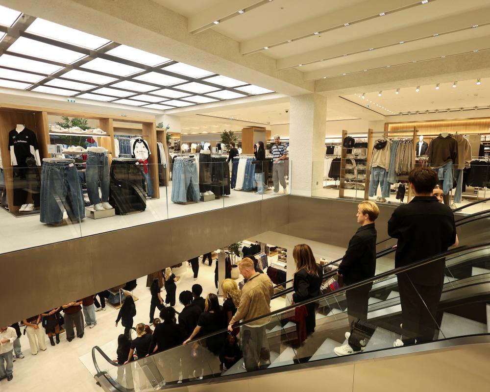 Bots and bargains: Zara owner launches cut-price Lefties in UK to rival Primark