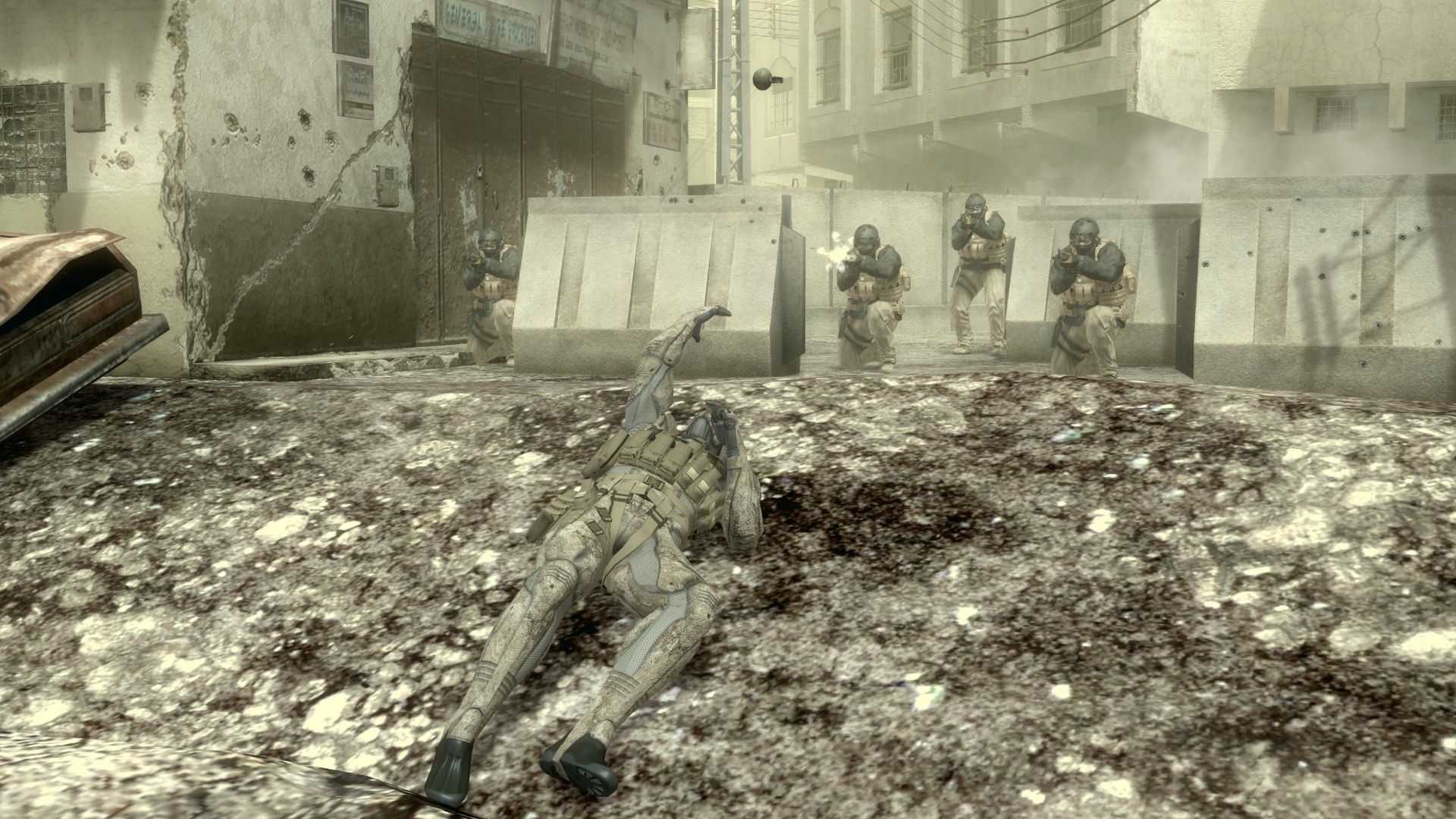 The Nintendo ports of Metal Gear Solid 4 replace the iconic PS3 and PSP in-game consoles with generic variants